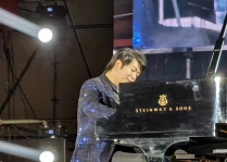 2019年郎朗出席琴街活動(dòng)！帶來音樂視聽盛宴！